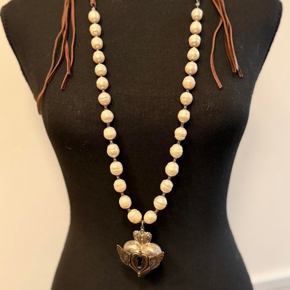 Vtg Baroque Pearl Winged Sacred Heart Lock Keyhole Necklace Crown Statement Boho
